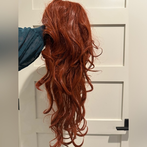 Intrigue Brand Premium Auburn Long Hair Wig Halloween Heat Resistant - Picture 2 of 3